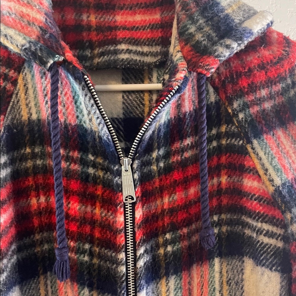 Cozy Plaid Teddy‎ Jacket in Red and Black - Picture 3 of 6